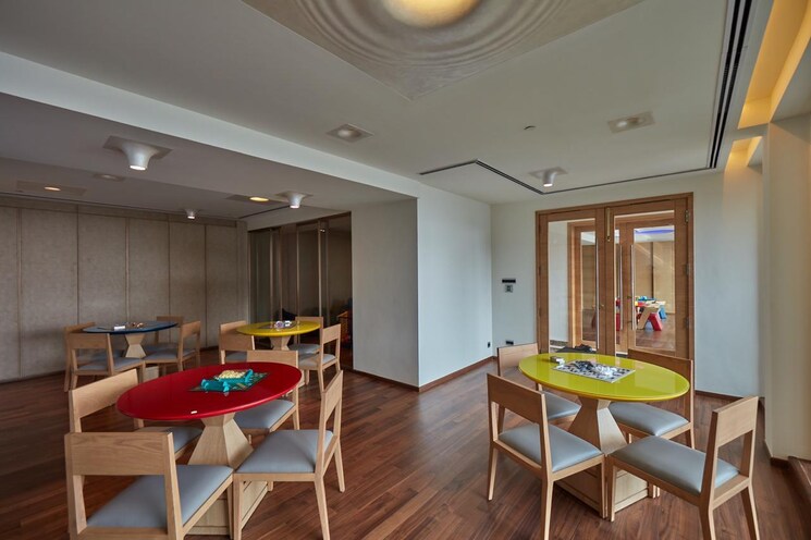 Living Room, prestige-kingfisher-towers 4 Bedroom 8321 Sq.Ft. Apartment In Ashok Nagar Bangalore 6044106