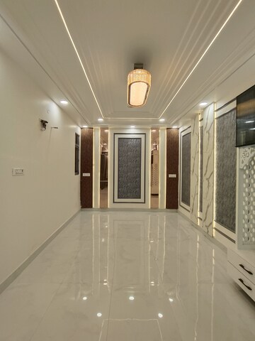 3 BHK Builder Floor For Sale in Dwarka Mor