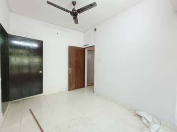 2 BHK Apartment For Rent in Seawoods