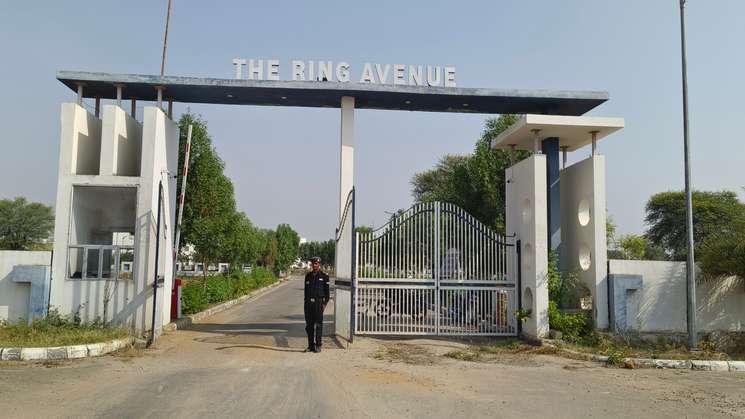 Ring Avenue