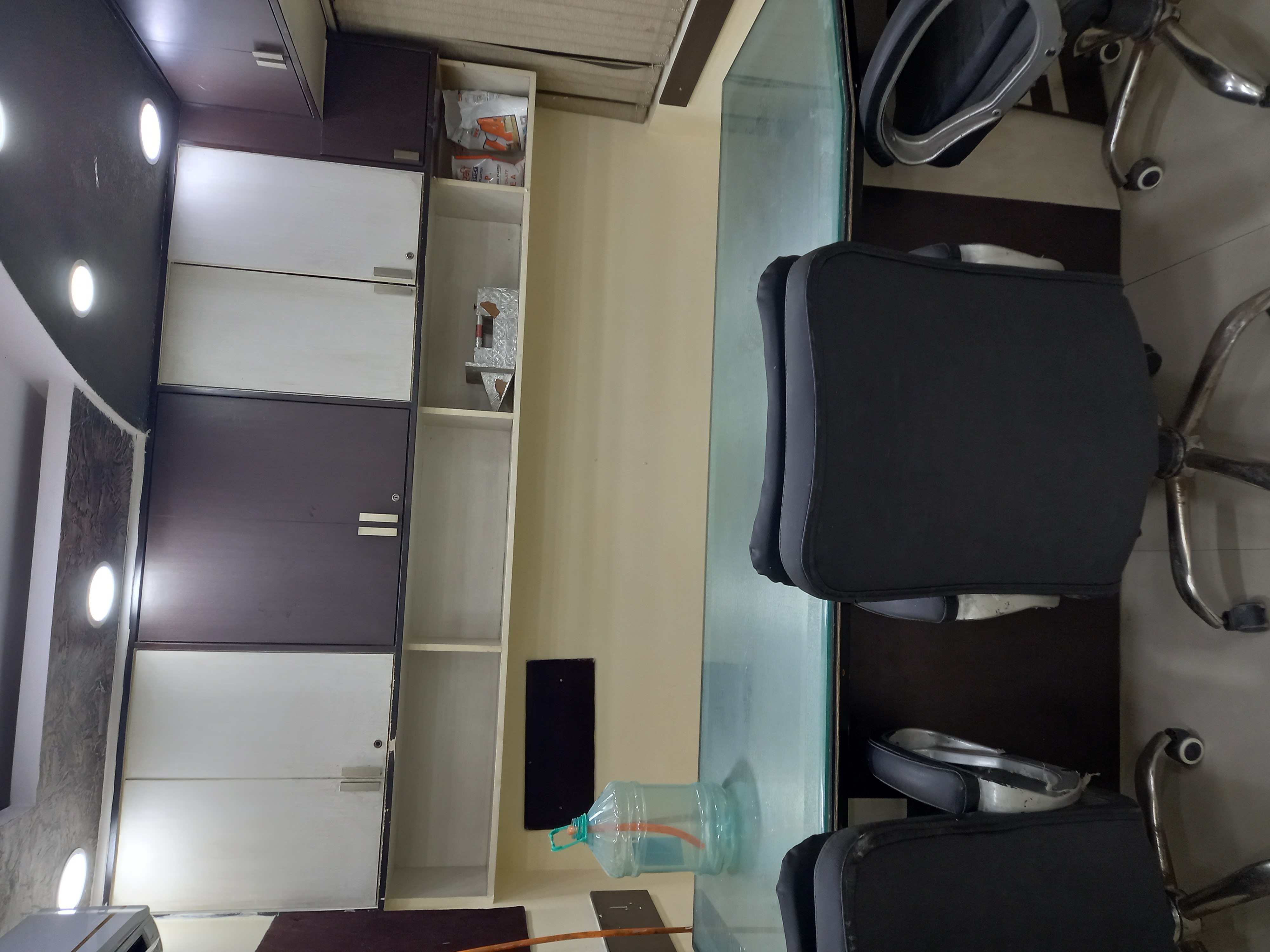 Rental Commercial Office Space 250 Sq.Ft. in Madhu Vihar Delhi 6049702