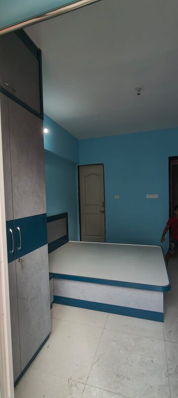 Room in 2 BHK Apartment at Archana Kohinoor Glory Phase II, Mohammadwadi – for Rent
