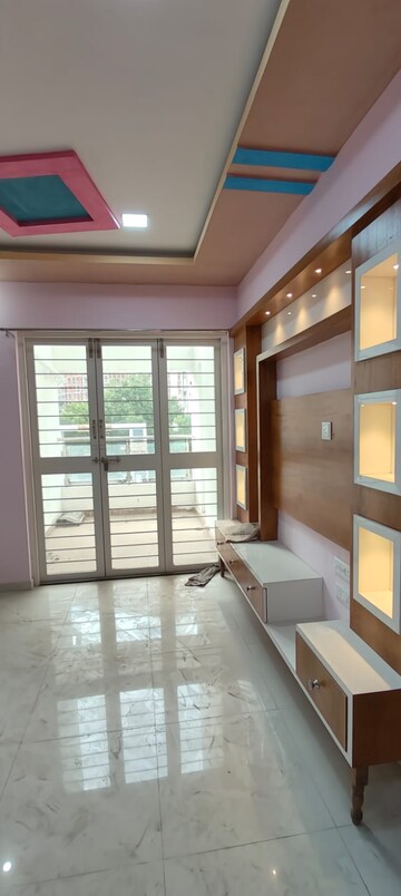 Room in 2 BHK Apartment at Archana Kohinoor Glory Phase II, Mohammadwadi – for Rent