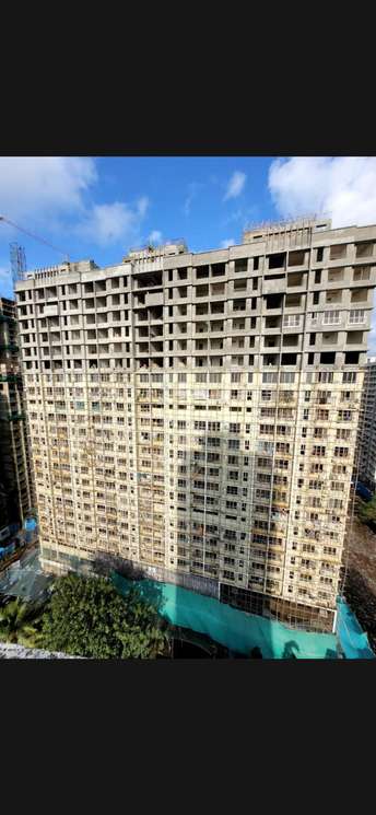 2 BHK Apartment For Resale in Dharti Pressidio Kandivali West Mumbai  6052033