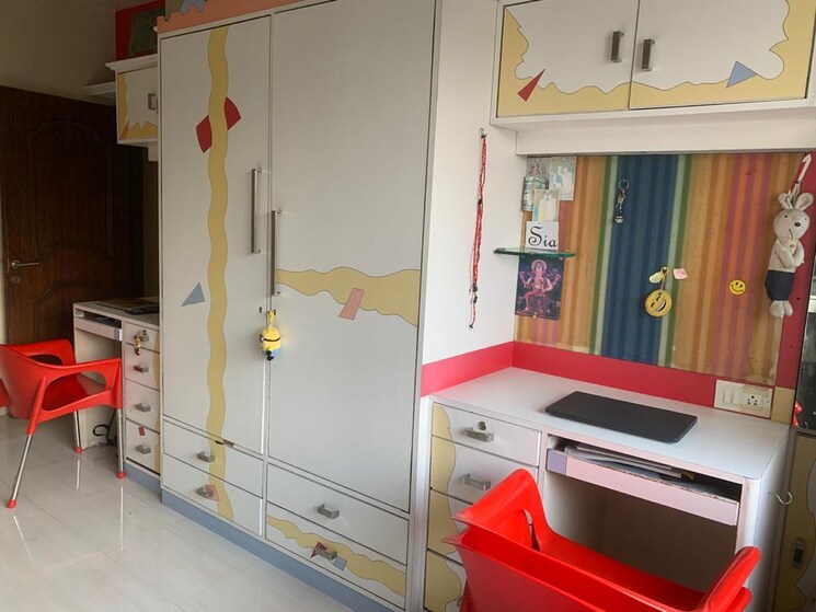 Room, om-utopia 4 Bedroom 2450 Sq.Ft. Apartment In Wanowrie Pune 6054127