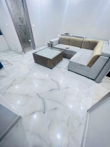 Living Room in 1 BHK Builder Floor at Ansal Sushant Lok I, Sector 43 – for Rent