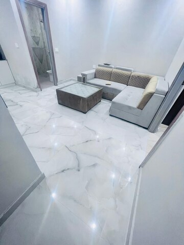 Living Room in 1 BHK Builder Floor at Ansal Sushant Lok I, Sector 43 – for Rent