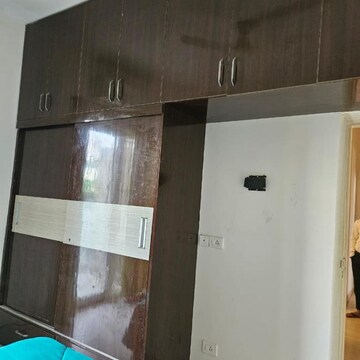 Room in 3 BHK Apartment at BPTP Astaire Gardens, Sector 70a – for Rent
