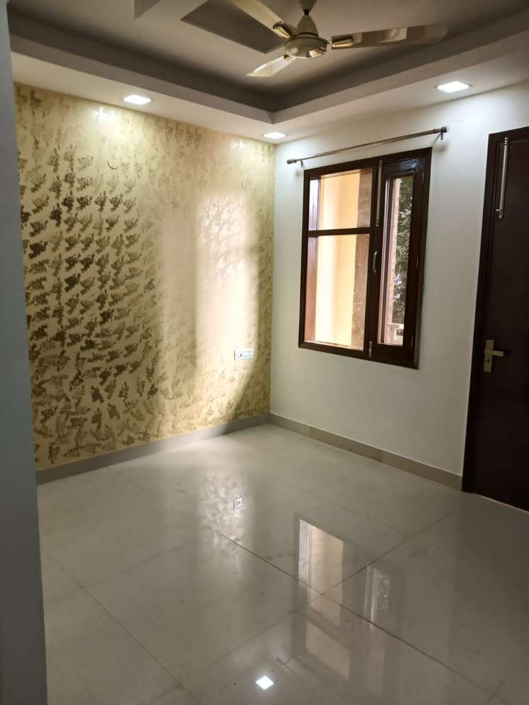 3 Bedroom 1080 Sq.Ft. Builder Floor in Sector 8, Dwarka Delhi