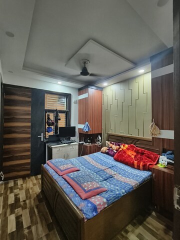 Bedroom in 1 BHK Builder Floor at Dwarka Mor – for Sale