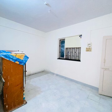 1.5 BHK Apartment For Sale in Dombivli West
