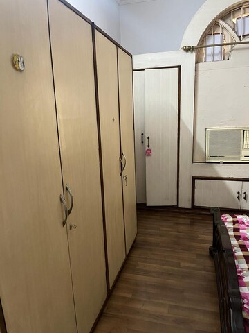 Room in 2 BHK Apartment at Devendra Nagar – for Rent