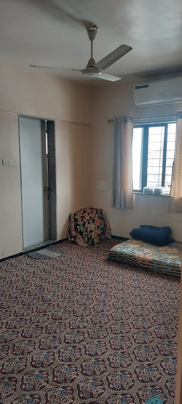 Room, camp 2 Bedroom 1000 Sq.Ft. Apartment In Camp Pune 6063736