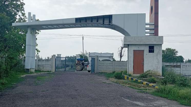 1800 Sq.Ft. Plot in Sitapur Road Lucknow