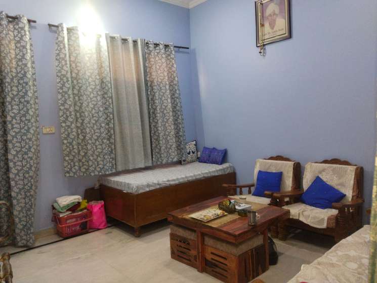 5 Bedroom 127 Sq.Yd. Independent House in Laxman Vihar Gurgaon