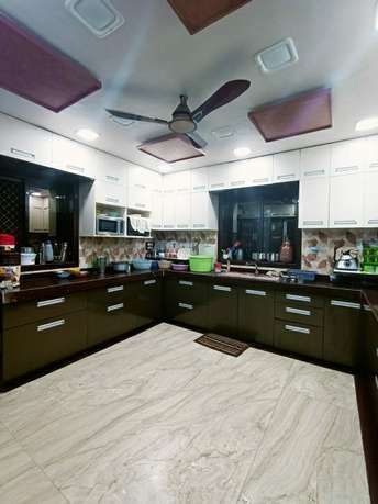 2 BHK Apartment For Resale in Veera Desai Road Mumbai  6070527