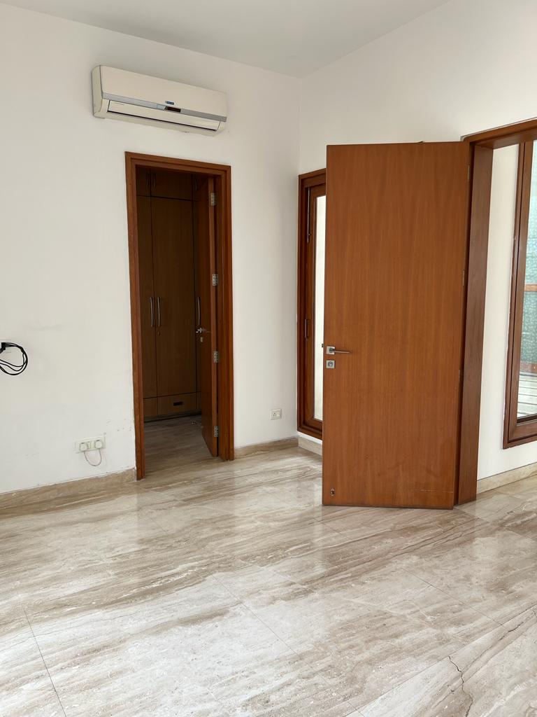 Rental 4 Bedroom 4000 Sq.Ft. Villa in RWA Safdarjung Enclave Block A 1