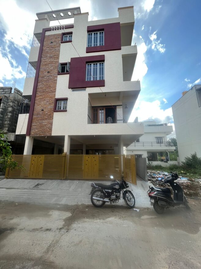 11+ 5 BHK Flats for sale near INOX Garuda, Yelahanka New Town Bangalore.