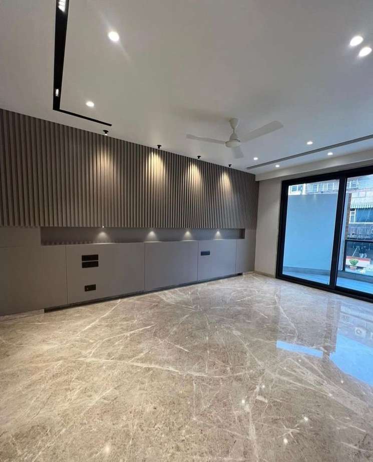 Ultra Luxurious Builder Floor