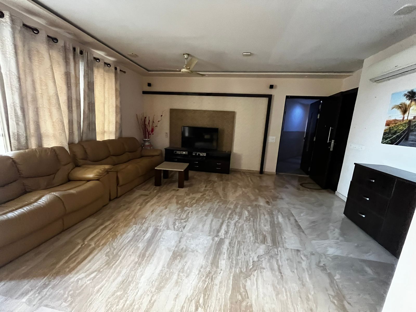 Rental 3 Bedroom 1445 Sq.Ft. Apartment in Hiranandani Estate Rodas