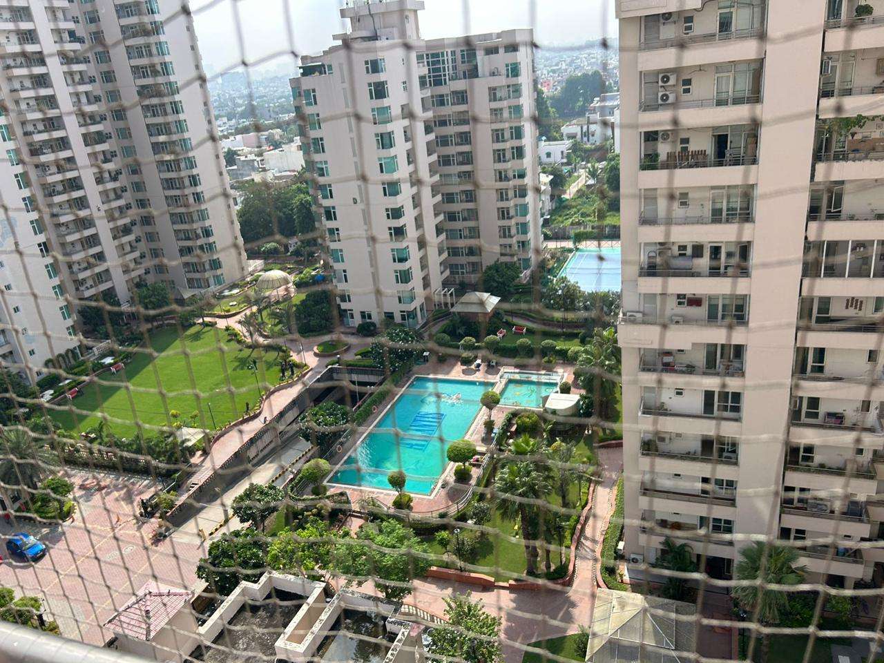 3 BHK Apartment For Rent in Raheja Atlantis Sector 31 Gurgaon 6079792