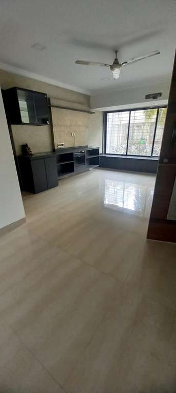 2 BHK Apartment For Resale in Vile Parle East Mumbai 6080927
