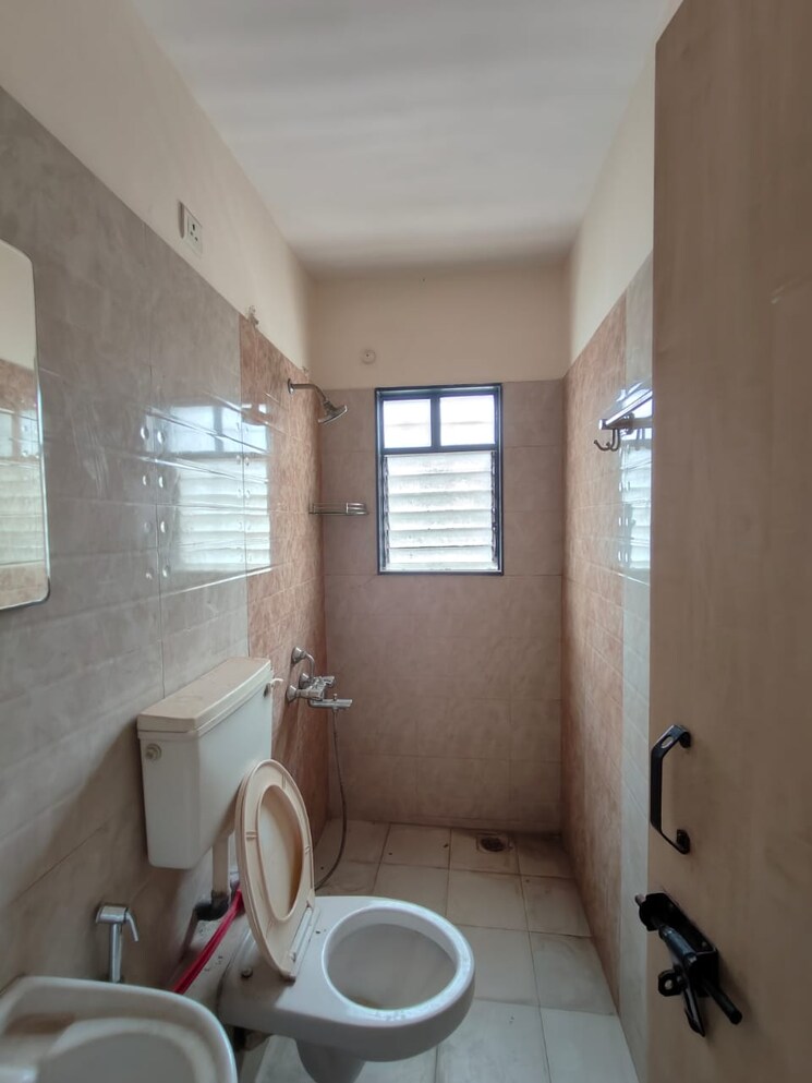 Attached Bathroom, kohinoor-grandeur 2 Bedroom 764 Sq.Ft. Apartment In Ravet Pune 6081166