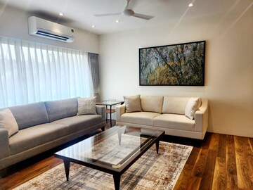 Living Room in 4 BHK Apartment at Juhu – for Rent
