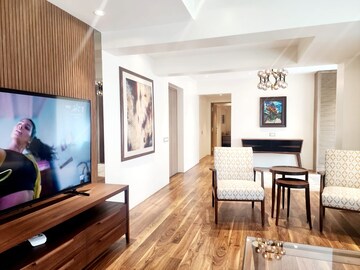 Living Room in 4 BHK Apartment at Juhu – for Rent