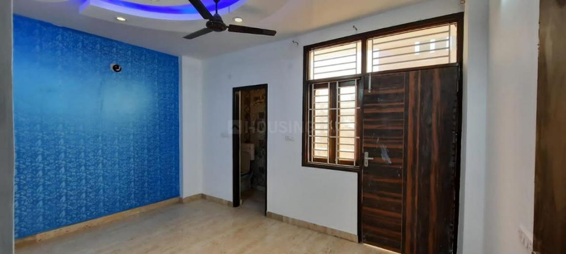 Rental 2 Bedroom 1000 Sq.Ft. Builder Floor in Laxmi Nagar Delhi 6086715