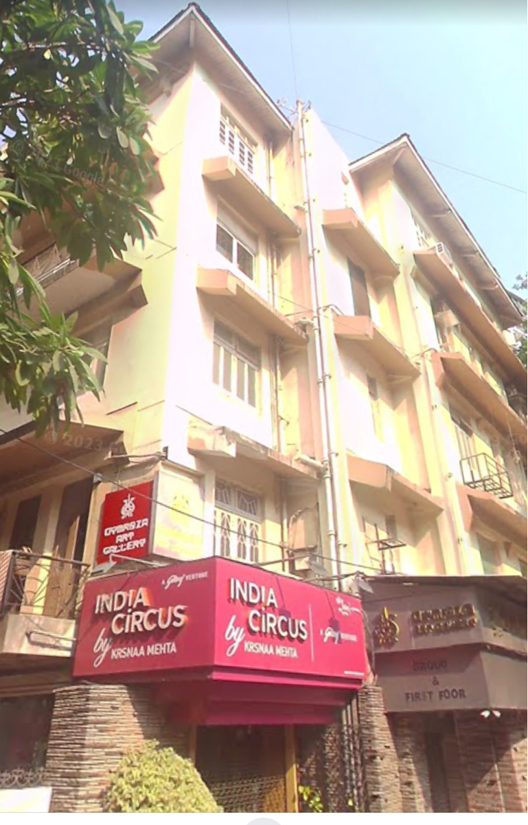 Rental 2 Bedroom 1200 Sq.Ft. Apartment in Hormuzd Apartment Malabar