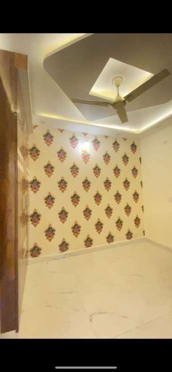 2 BHK Builder Floor For Resale in Mohan Garden Delhi  6087576