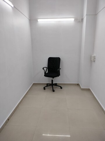  Office Space For Rent in Malad West