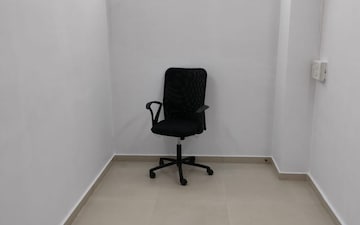 Office Space For Rent in Malad West