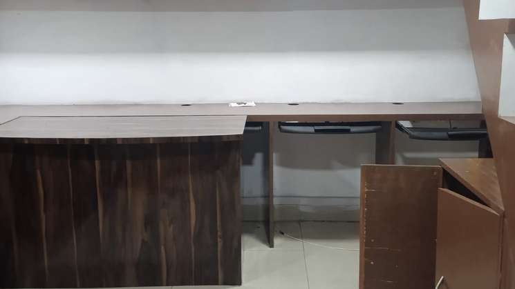 Commercial Office Space 220 Sq.Ft. in Vashi Sector 30a Navi Mumbai