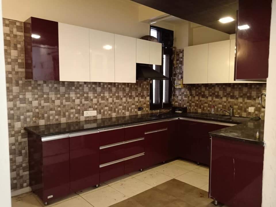 Rental 3 Bedroom 1717 Sq.Ft. Apartment in DLF Capital Greens Phase I