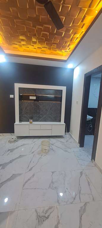 2 BHK Builder Floor For Resale in Sector 73 Noida  6090220