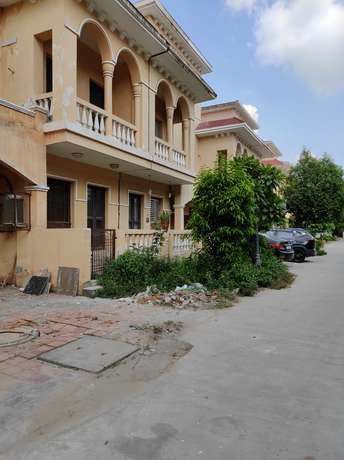 3.5 BHK Villa For Rent in Amrapali Leisure Valley Noida Ext Tech Zone 4 Greater Noida 6092774