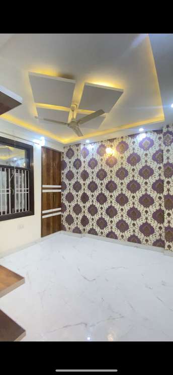 2 BHK Builder Floor For Resale in Mohan Garden Delhi  6099145