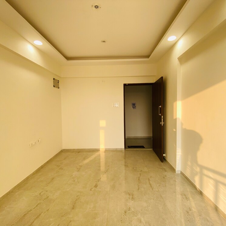 Room, la-grandeur 1 Bedroom 331 Sq.Ft. Apartment In Dombivli East Thane 6102210