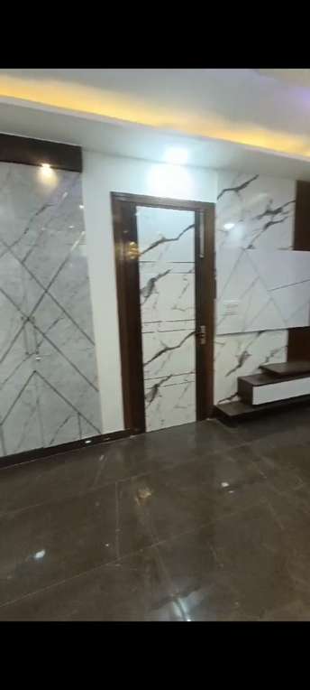 2 BHK Builder Floor For Resale in Vipin Garden Delhi 6106389