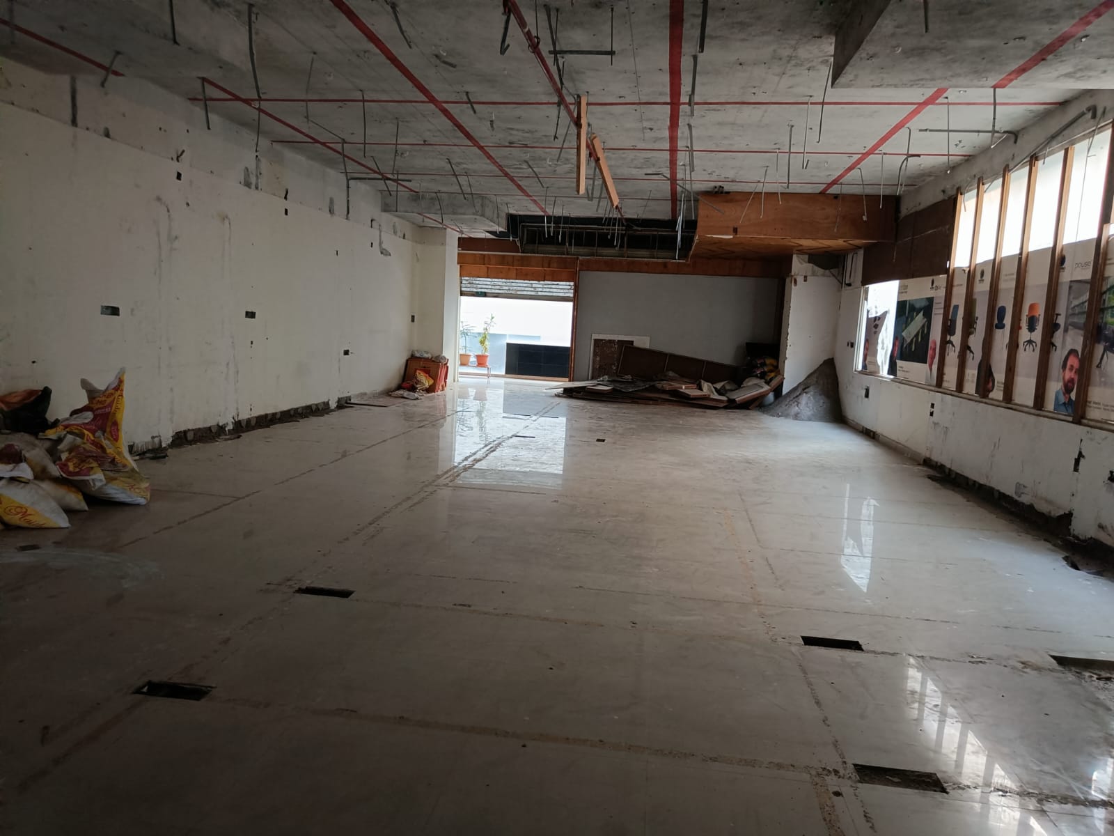 Rental Commercial Warehouse 3000 Sq.Ft. in Jubilee Hills Hyderabad