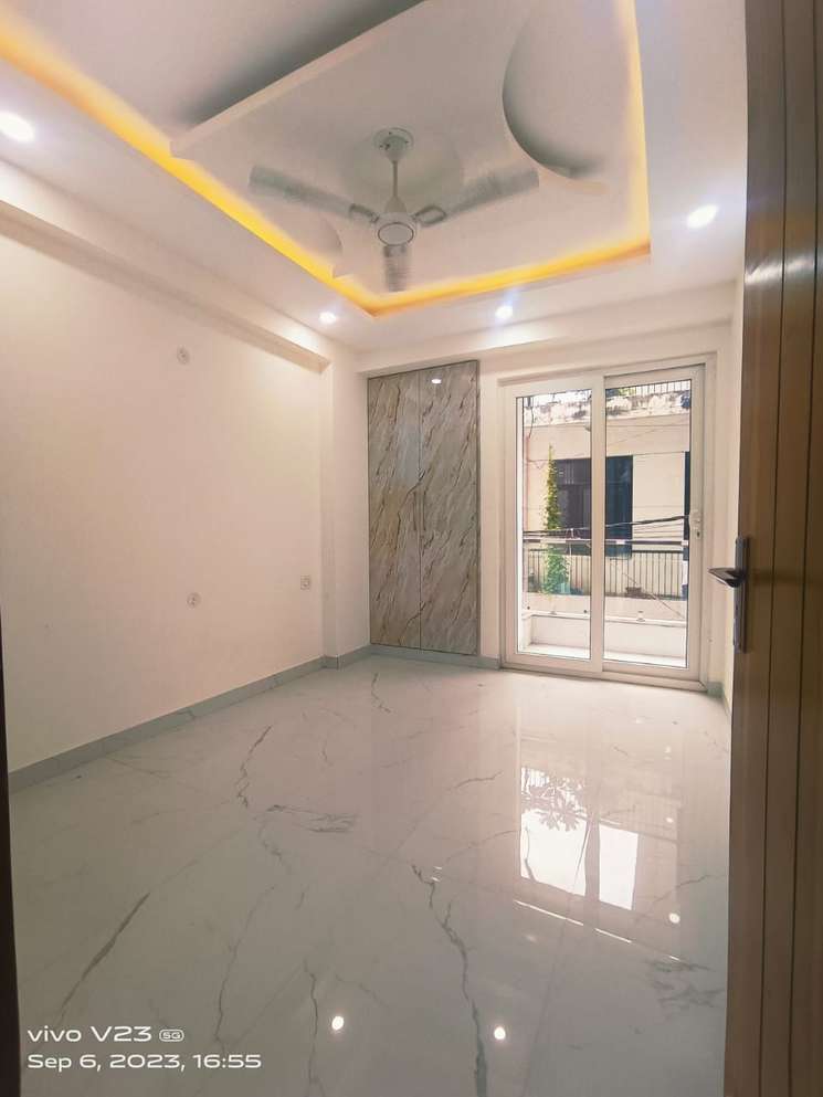3 Bedroom 1400 Sq.Ft. Builder Floor in Chattarpur Delhi