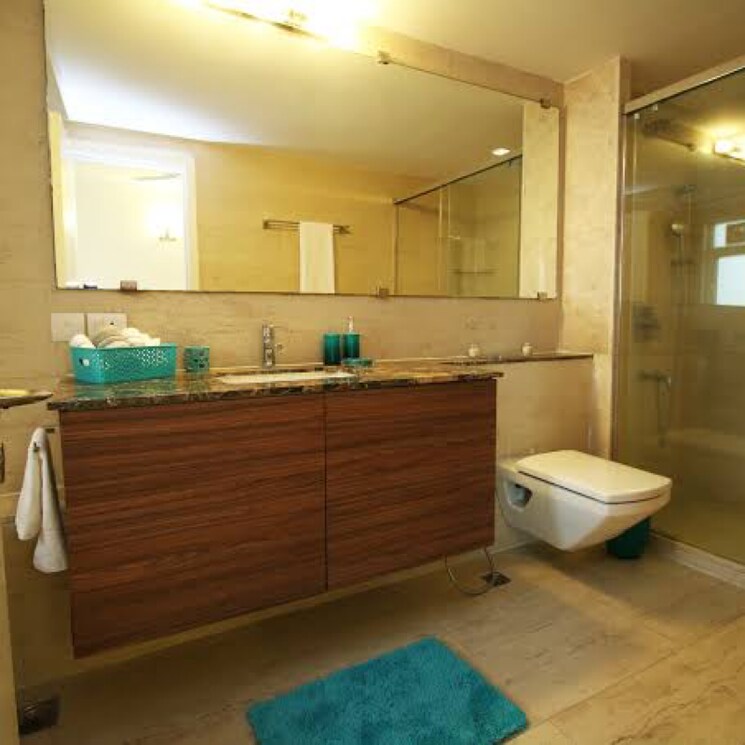 Attached Bathroom, dlf-park-place 3 Bedroom 1975 Sq.Ft. Apartment In Sector 54 Gurgaon 6109872