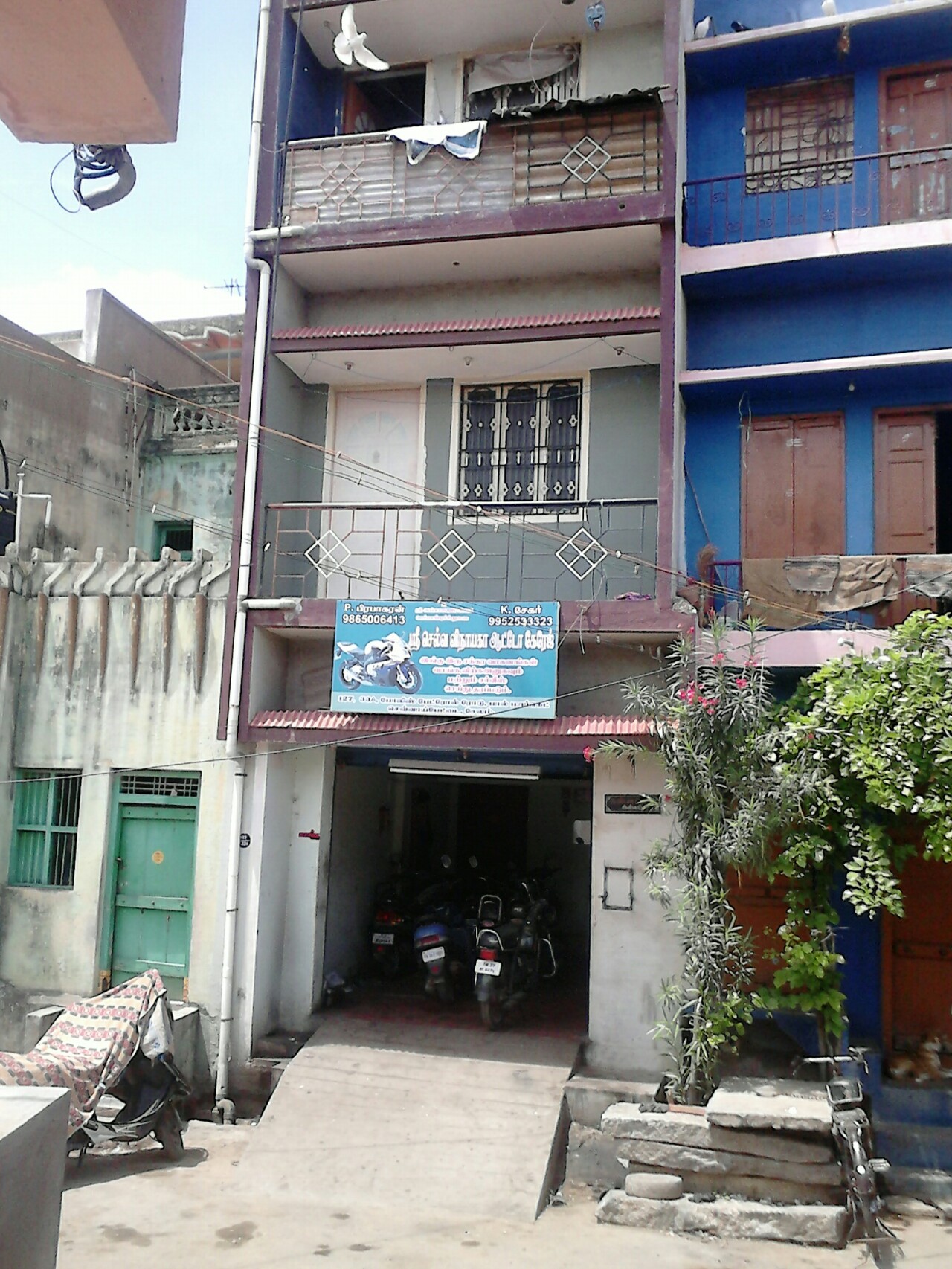 Resale 6+ Bedroom 598 Sq.Ft. Builder Floor in Shevapet Salem 6111356