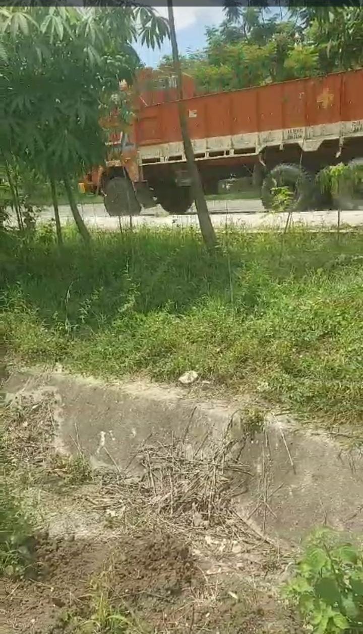 Resale Commercial Land 94 Sq.Yd. in Gachibowli Hyderabad 6111483