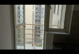 2 BHK Apartment For Resale in Paras Tierea Sector 137 Noida 6115057