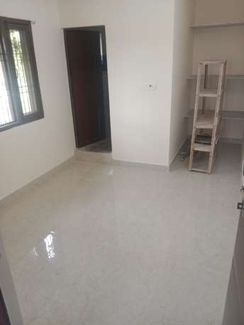 2 BHK Apartment For Rent in Rohini Sector 18 Delhi 6116818