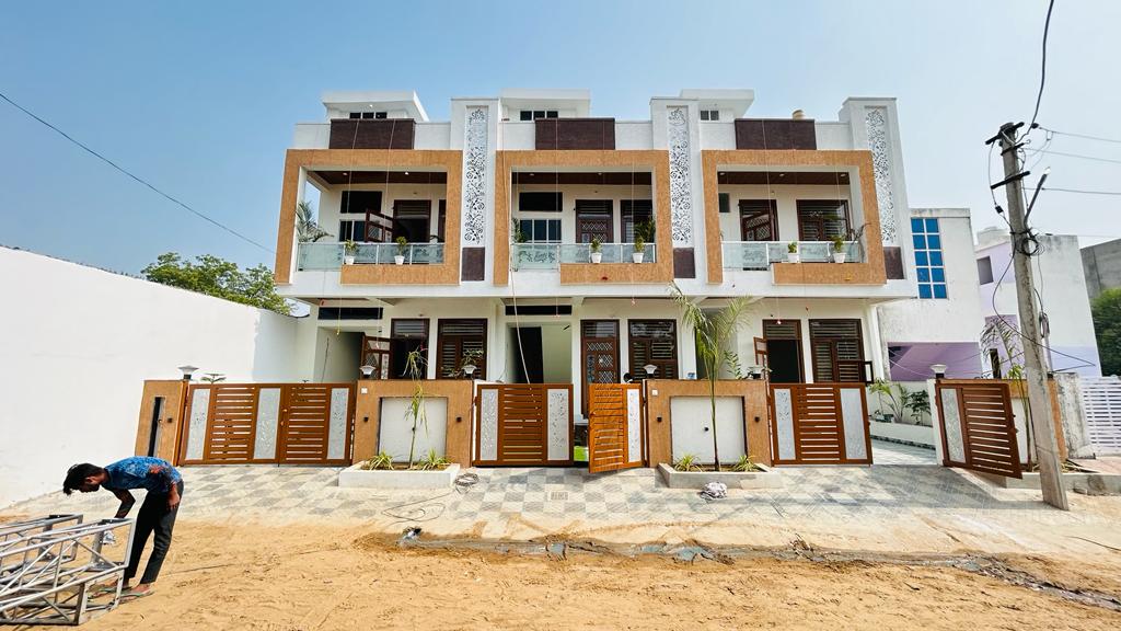 Resale 4 Bedroom 2635 Sq.Ft. Villa in Gandhi Path Jaipur 6117092
