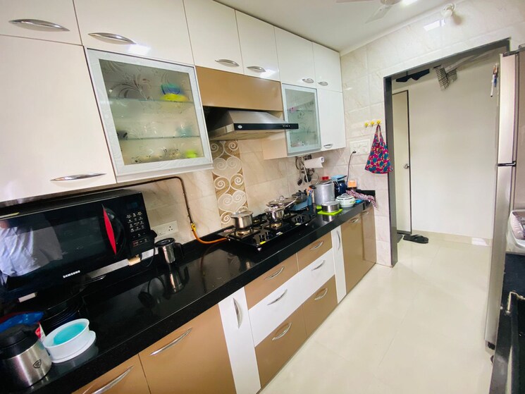 Kitchen, veera desai road 2 Bedroom 900 Sq.Ft. Apartment In Veera Desai Road Mumbai 6118466